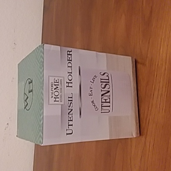 Walford Home Utensils Holder - Picture 2 of 6